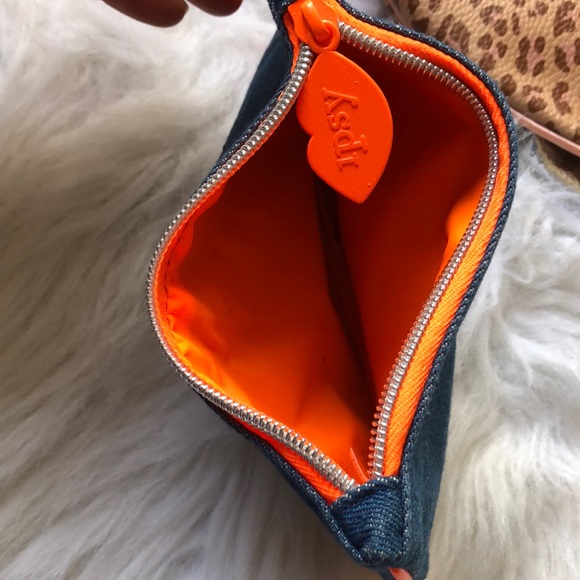 4 for $25 IPSY Assorted Cosmetic Bags 💼 - Picture 6 of 6